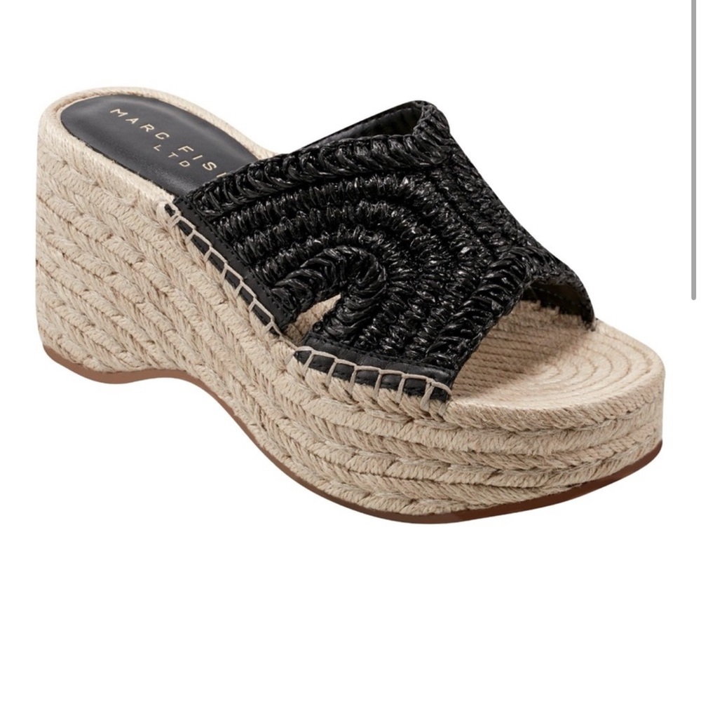 NWT Marc Fisher Zakki Wedge Espadrille Sandal Black